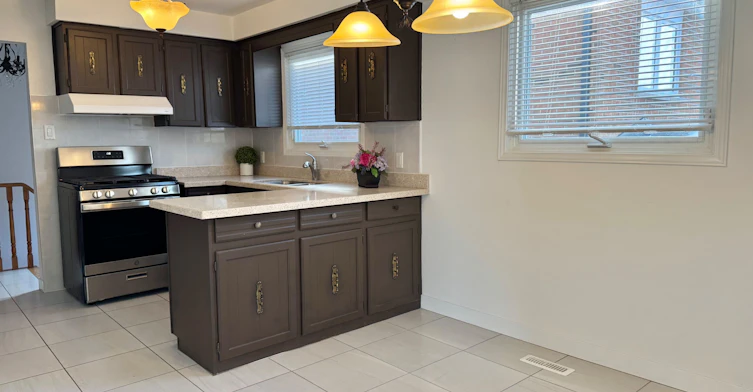 165 Aberdeen Avenue, Vaughan, ON, L4L 1C3 - 7
