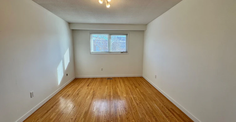165 Aberdeen Avenue, Vaughan, ON, L4L 1C3 - 17