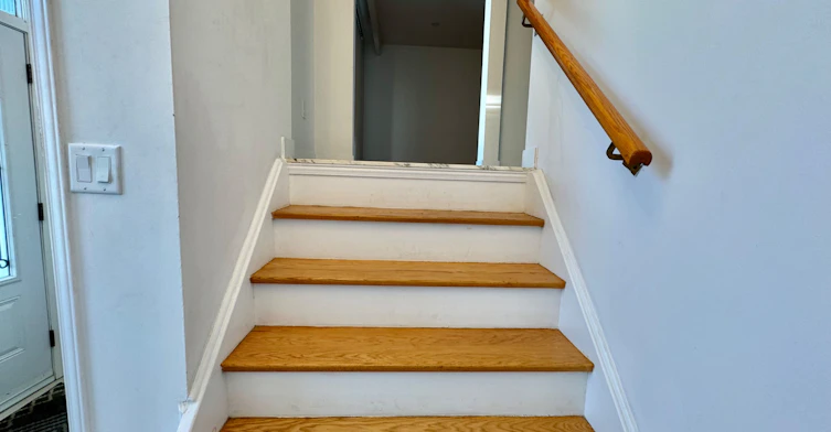 165 Aberdeen Avenue, Vaughan, ON, L4L 1C3 - 2
