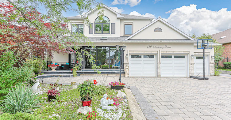 120 Kootenay Ridge, Vaughan, ON, L6A 2V9