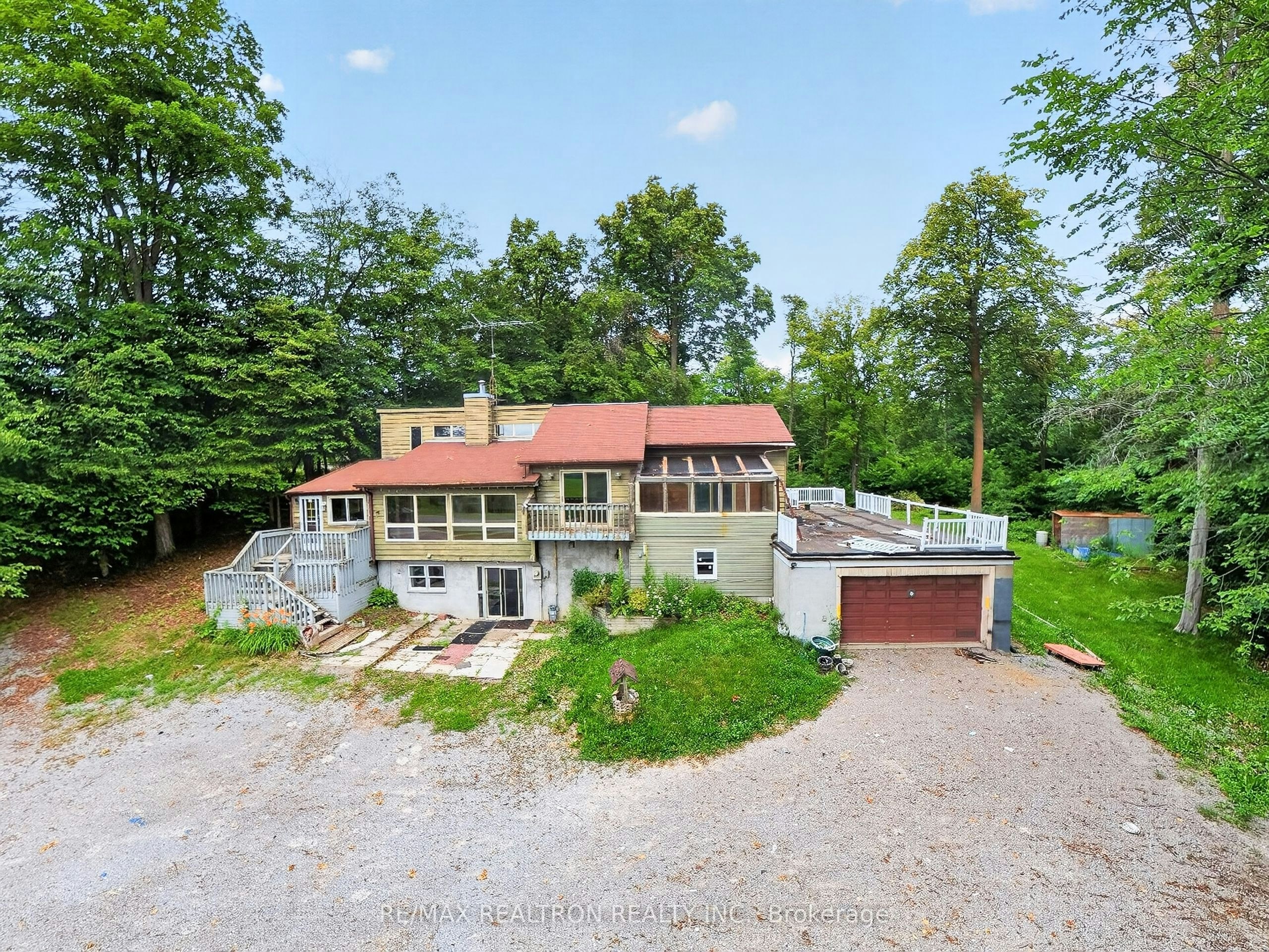 110 Glenwoods Avenue, Georgina, ON, L4P 3E9 - 3