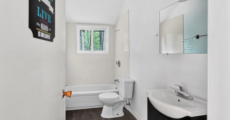 110 Glenwoods Avenue, Georgina, ON, L4P 3E9 - 22