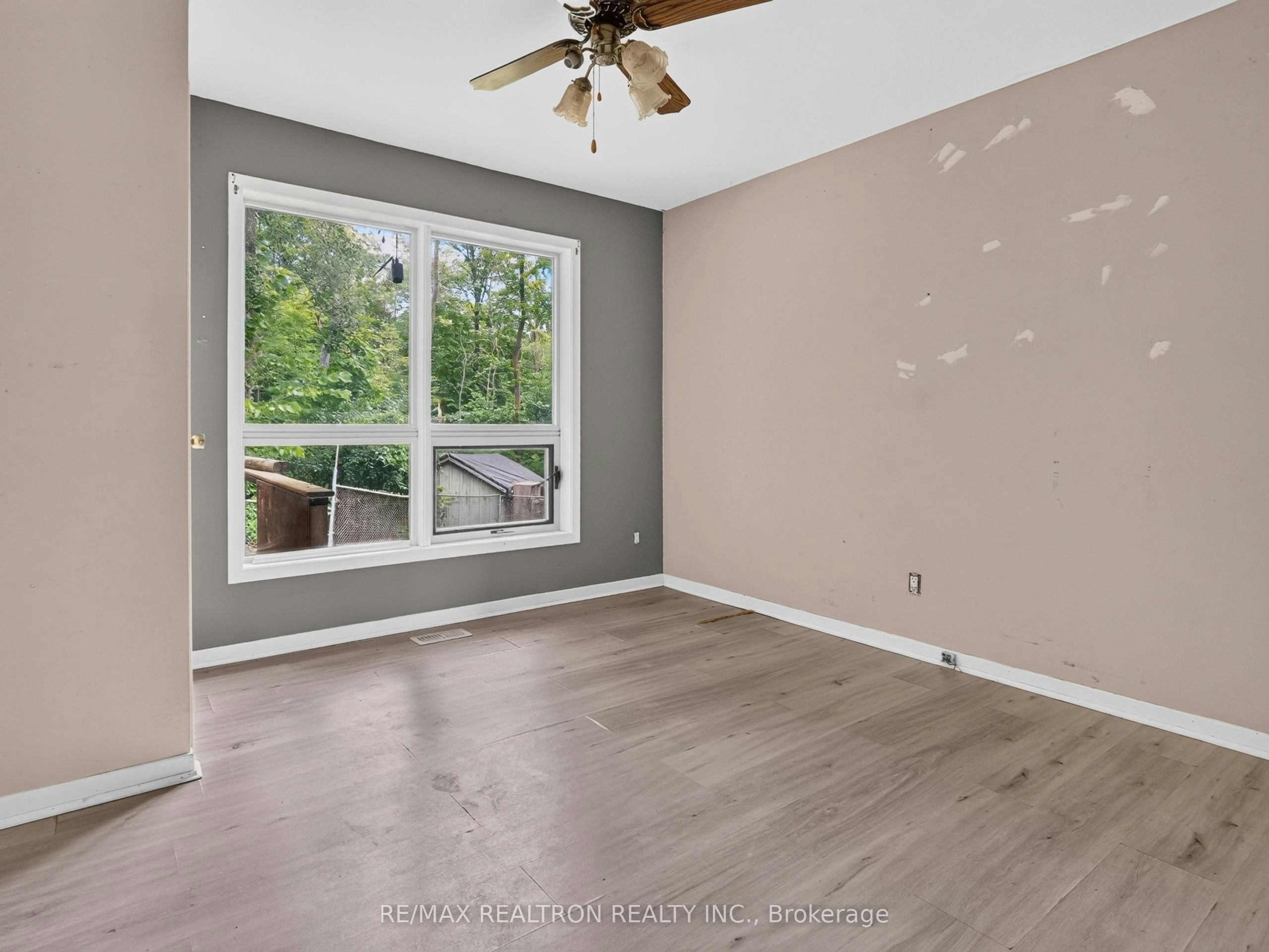 110 Glenwoods Avenue, Georgina, ON, L4P 3E9 - 18