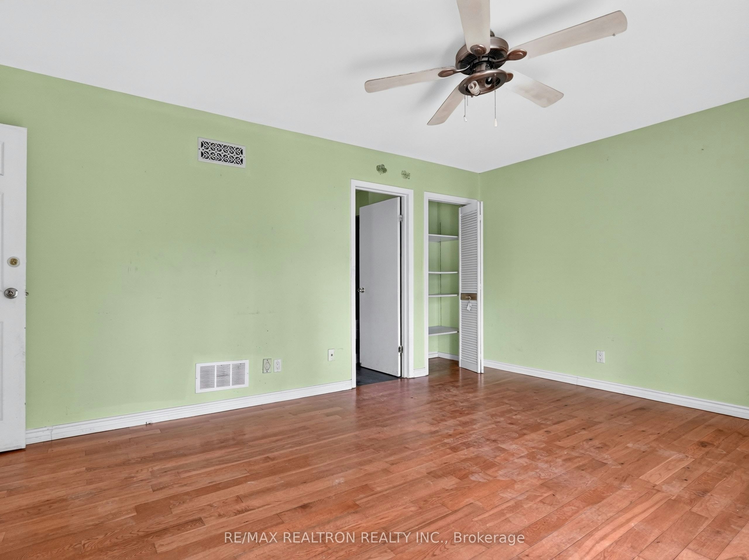 110 Glenwoods Avenue, Georgina, ON, L4P 3E9 - 16