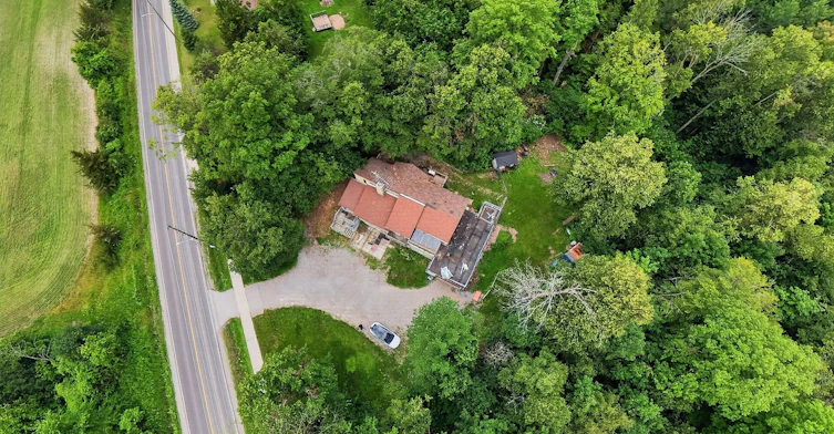 110 Glenwoods Avenue, Georgina, ON, L4P 3E9