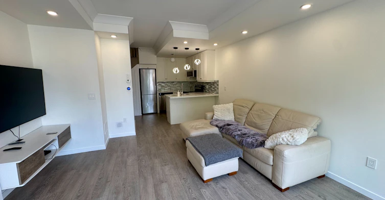 5-100 Alex Gardner Circle, Aurora, ON, L4G 3G5 - 4