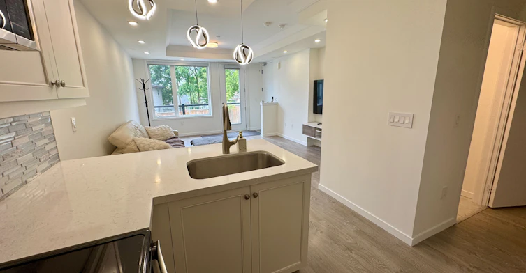 5-100 Alex Gardner Circle, Aurora, ON, L4G 3G5 - 6
