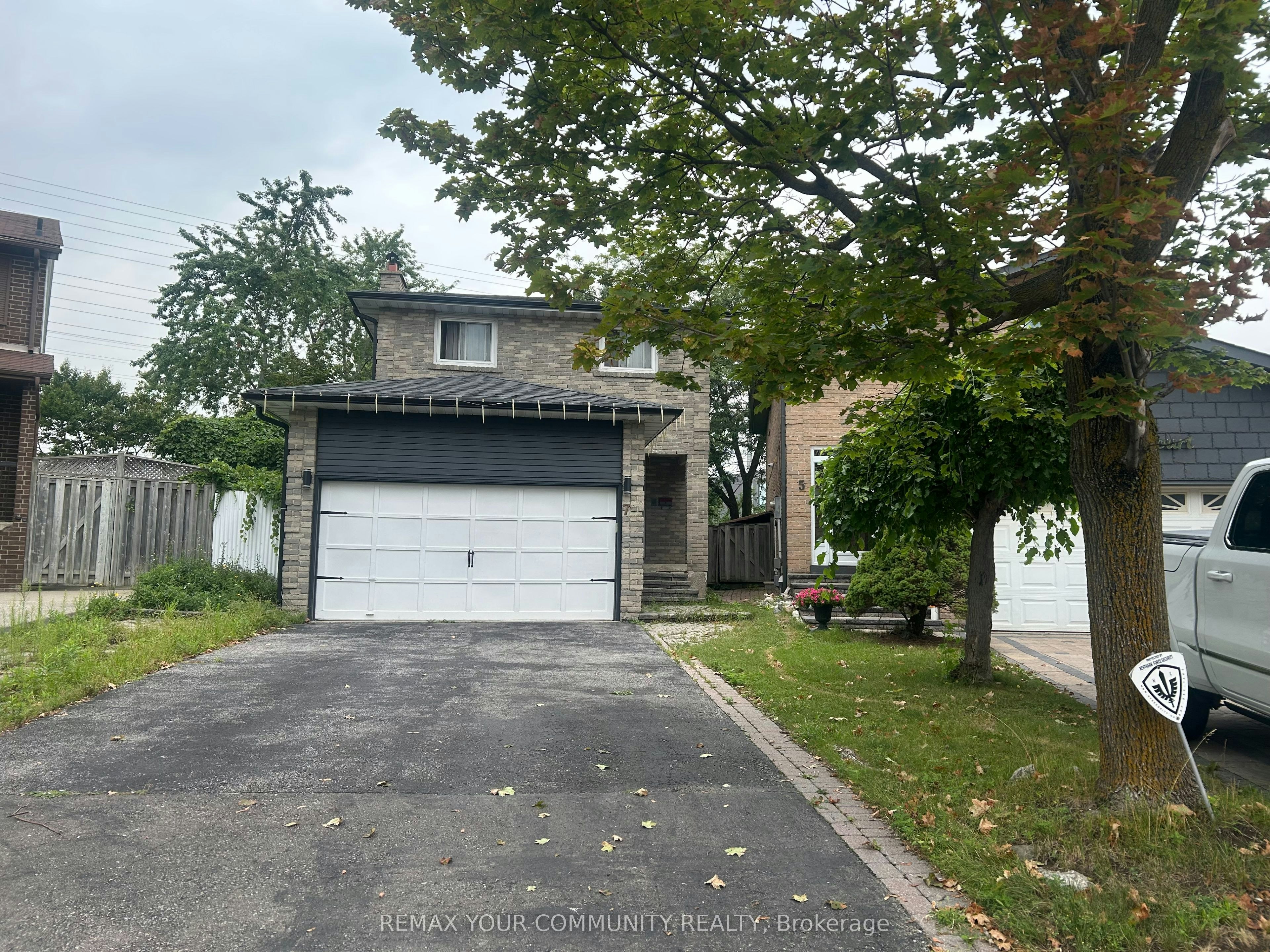 LOWER-7 Miles Court, Richmond Hill, ON, L4C 5P7