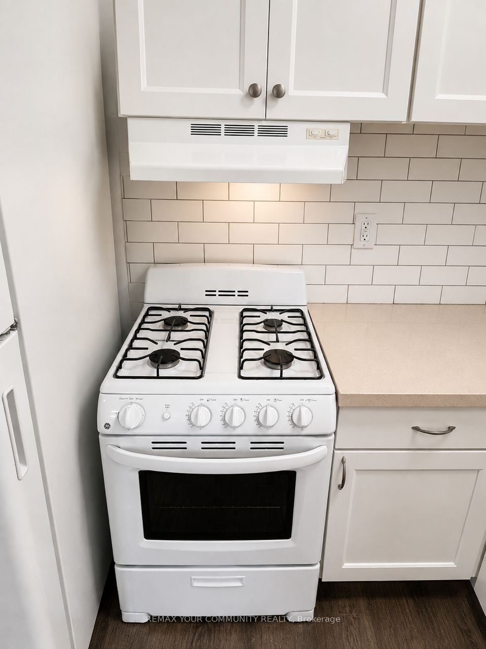 96 Gurnett Street, Aurora, ON, L4G 1P6 - 5
