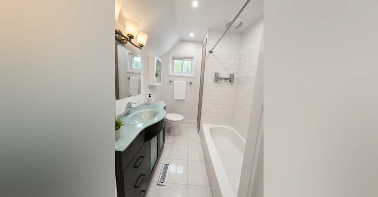 96 Gurnett Street, Aurora, ON, L4G 1P6 - 9