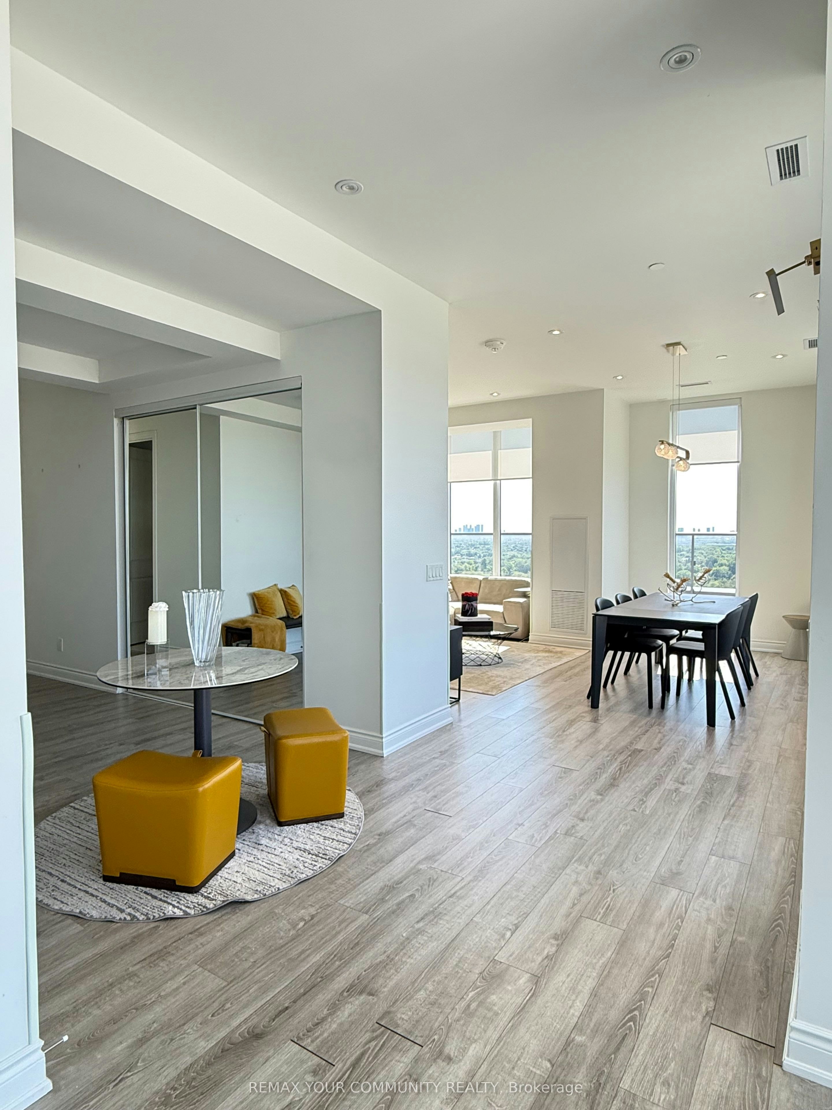 PH 5-9618 Yonge Street, Richmond Hill, ON, L4C 0X5 - 10