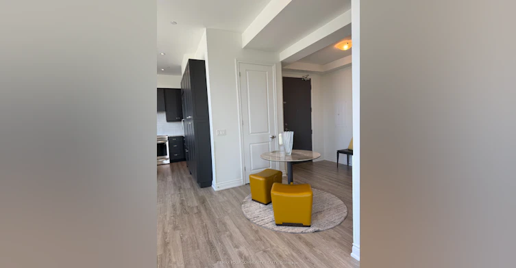 PH 5-9618 Yonge Street, Richmond Hill, ON, L4C 0X5 - 9