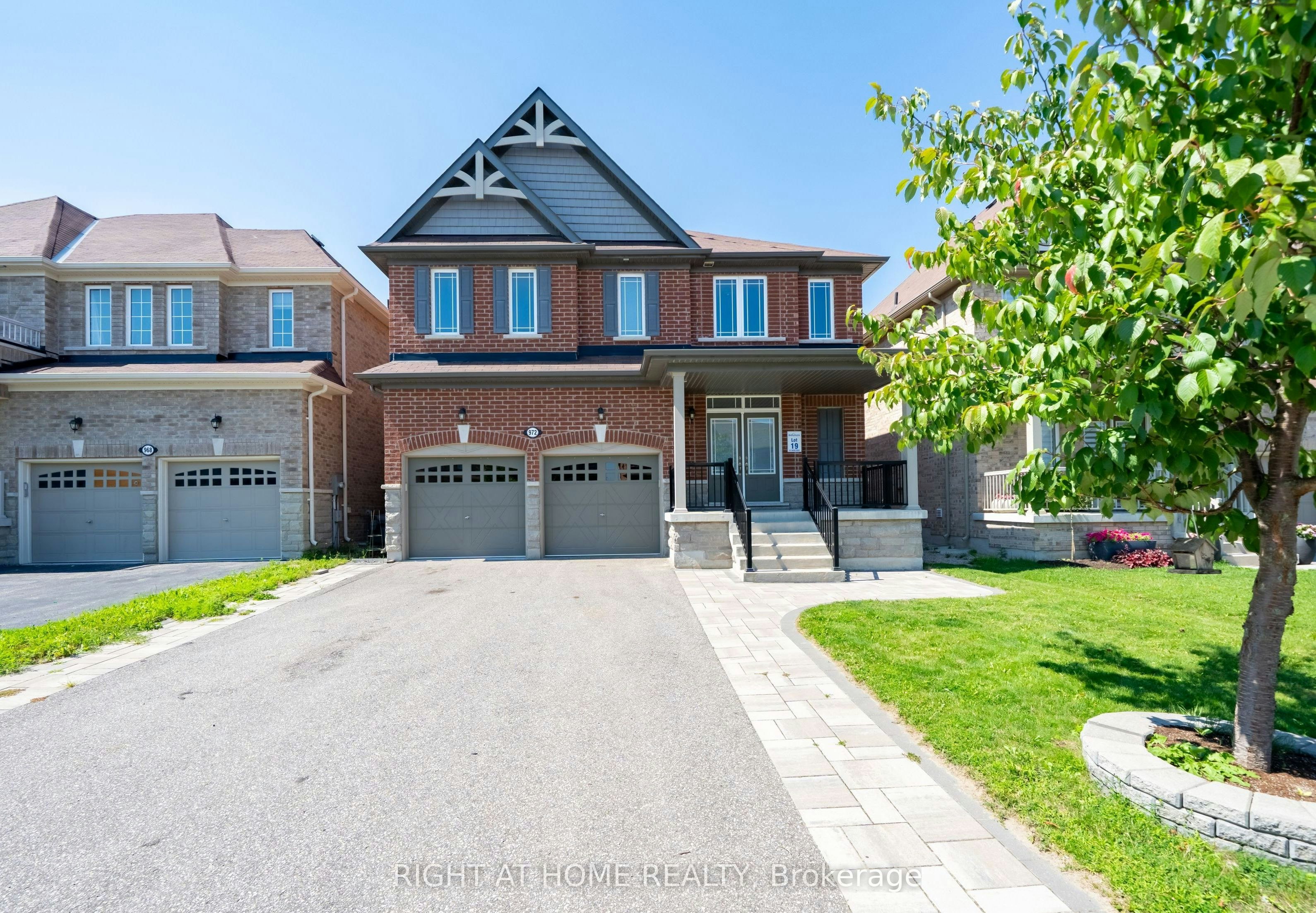 972 Green Street, Innisfil, ON, L0L 1W0