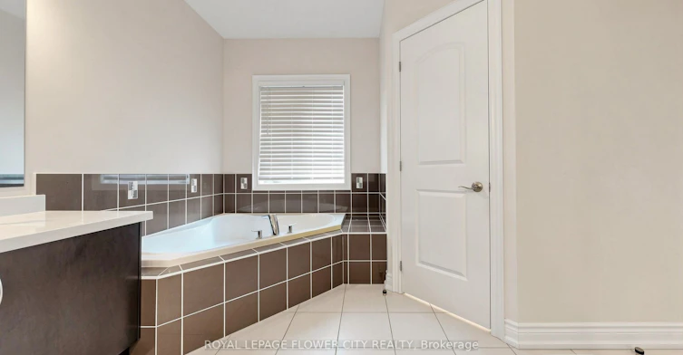 12 Paradise Valley Trail, King, ON, L7B 0A5 - 38