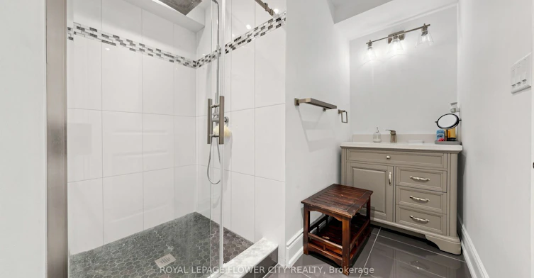 12 Paradise Valley Trail, King, ON, L7B 0A5 - 7