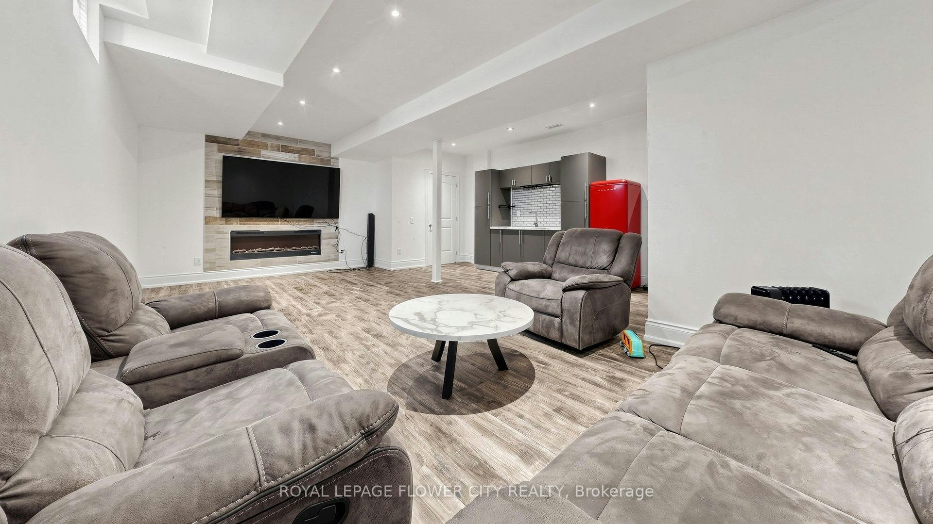 12 Paradise Valley Trail, King, ON, L7B 0A5 - 4