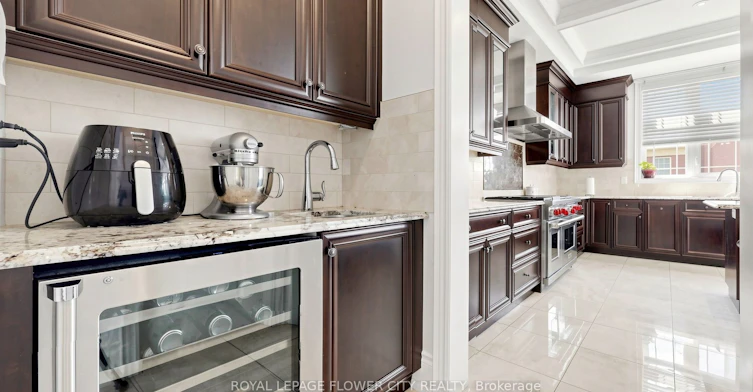 12 Paradise Valley Trail, King, ON, L7B 0A5 - 25