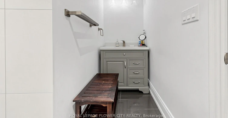 12 Paradise Valley Trail, King, ON, L7B 0A5 - 9