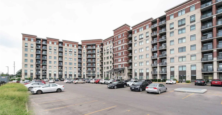 32-7325 Markham Street, Markham, ON, L3S 3J9 - 3