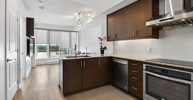 801-9618 Yonge Street, Richmond Hill, ON, L4C 0X5 - 8