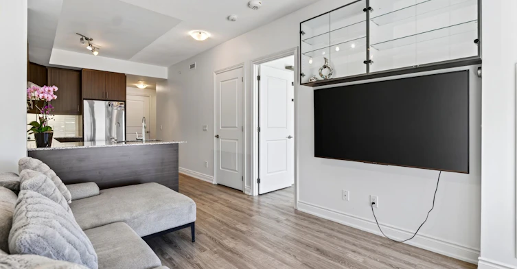801-9618 Yonge Street, Richmond Hill, ON, L4C 0X5 - 11
