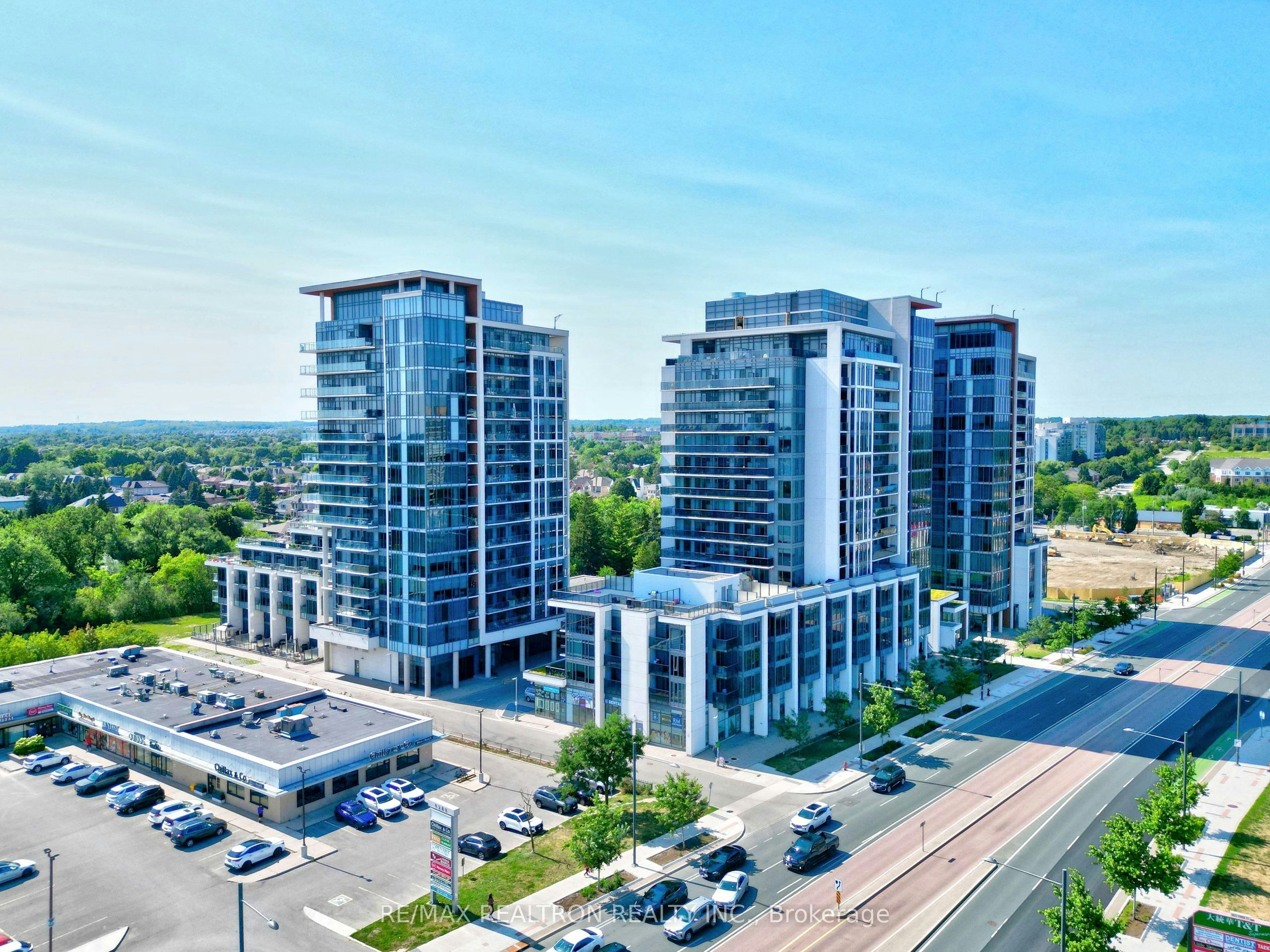 801-9618 Yonge Street, Richmond Hill, ON, L4C 0X5 - 2