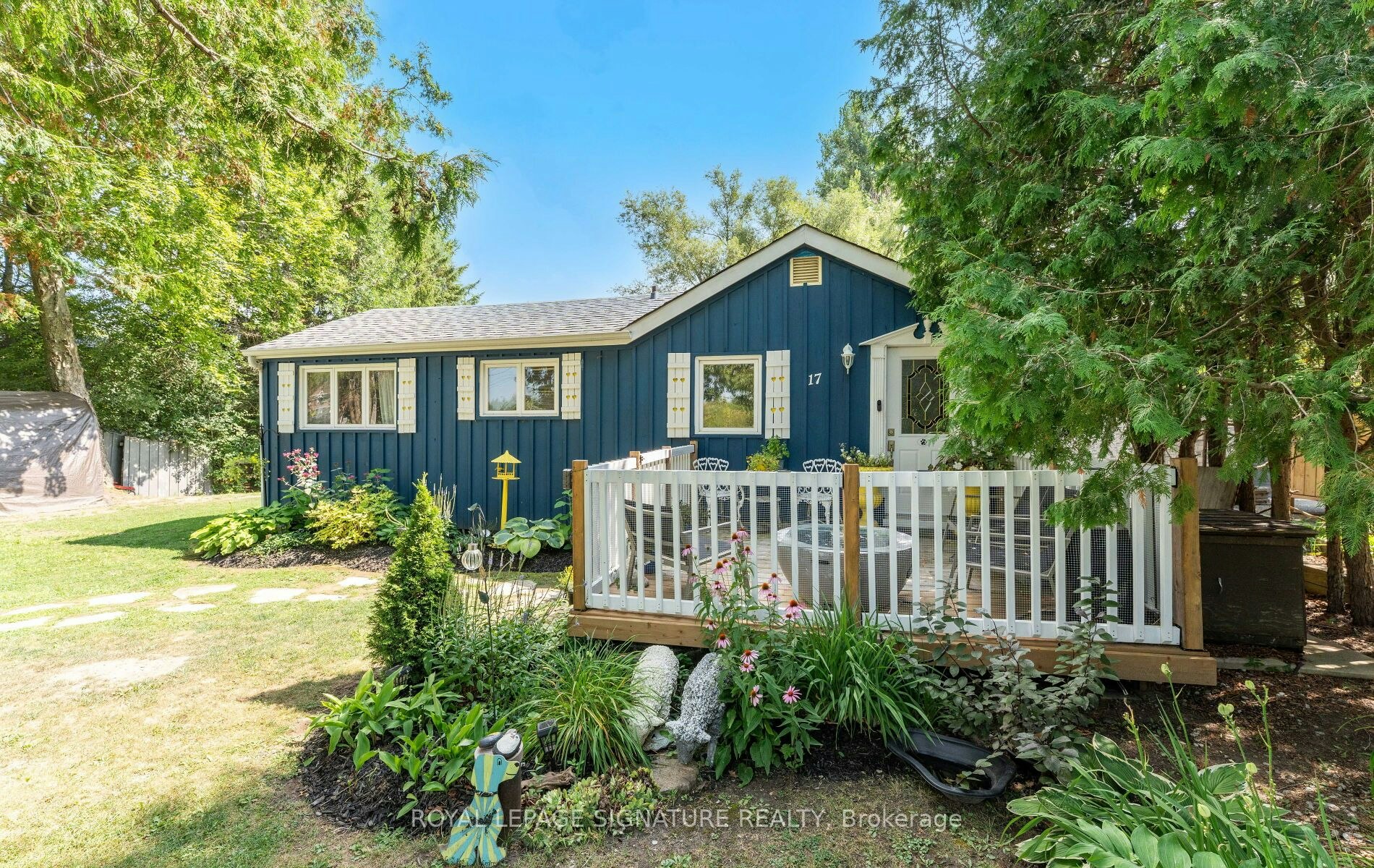 17 Mustard Street, Uxbridge, ON, L9P 1R2
