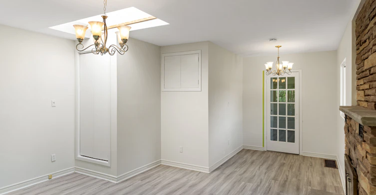 Main-95 Lucas Street, Richmond Hill, ON, L4C 4P4 - 4