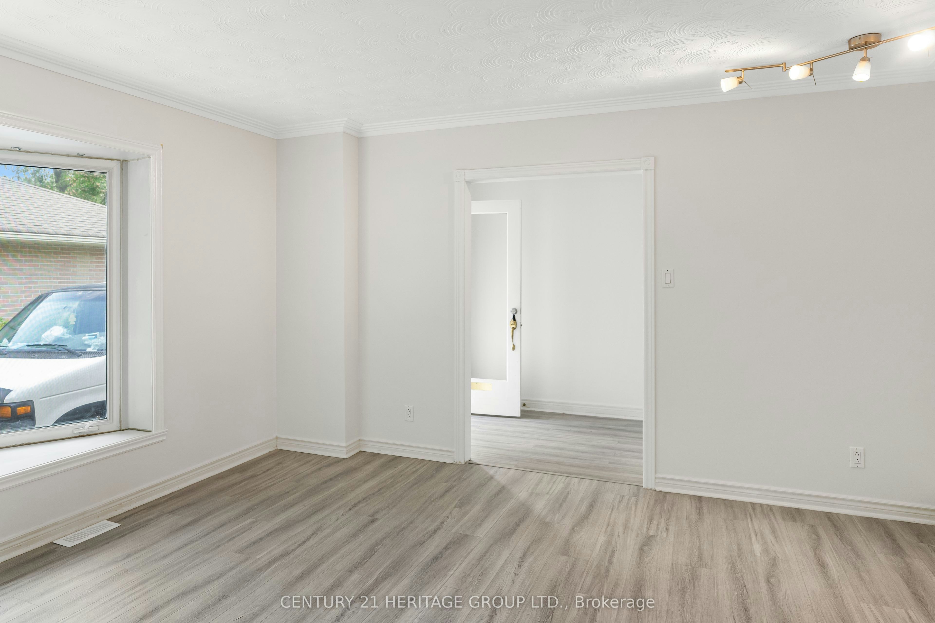 Main-95 Lucas Street, Richmond Hill, ON, L4C 4P4 - 32