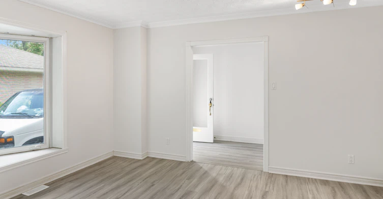 Main-95 Lucas Street, Richmond Hill, ON, L4C 4P4 - 32