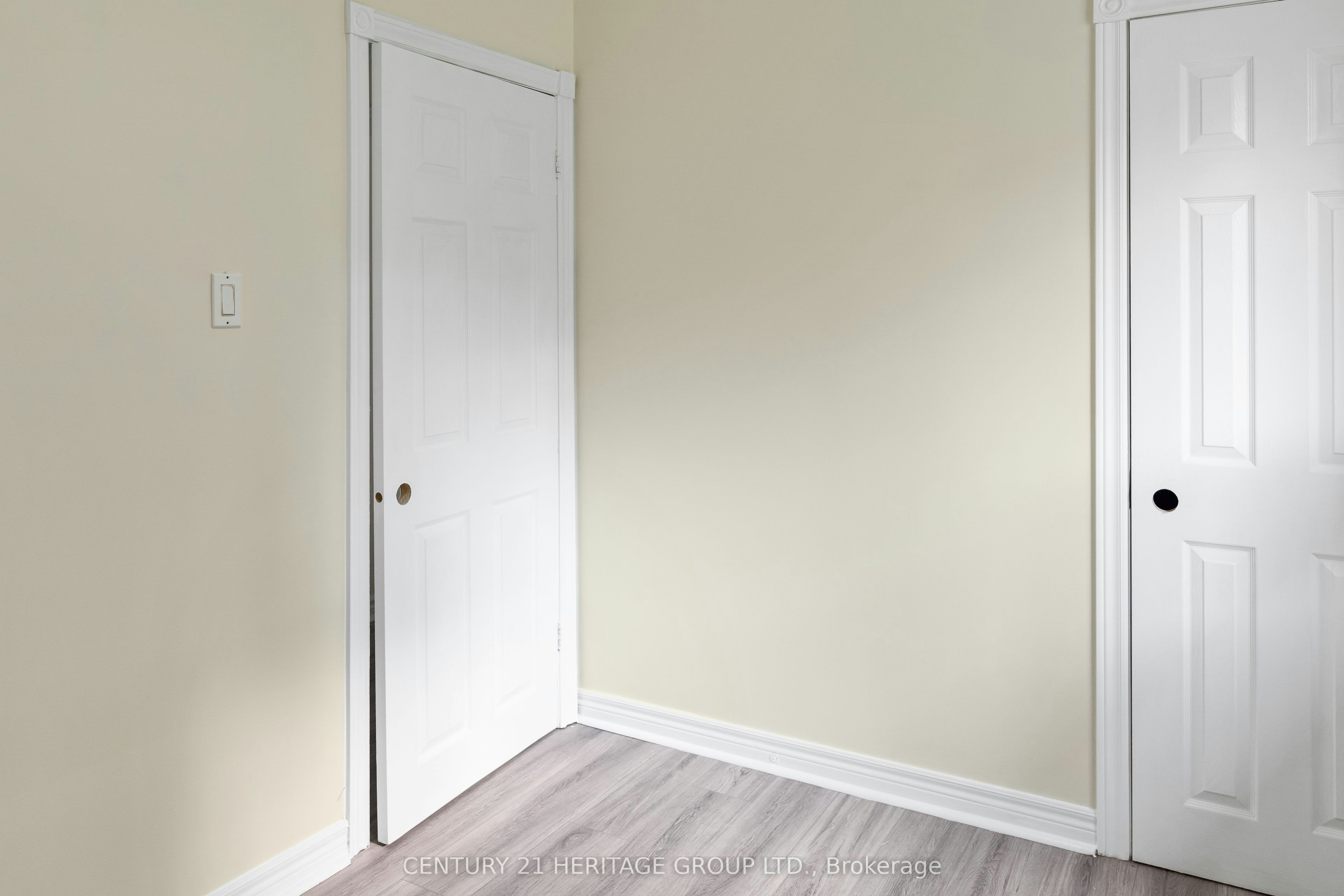 Main-95 Lucas Street, Richmond Hill, ON, L4C 4P4 - 23