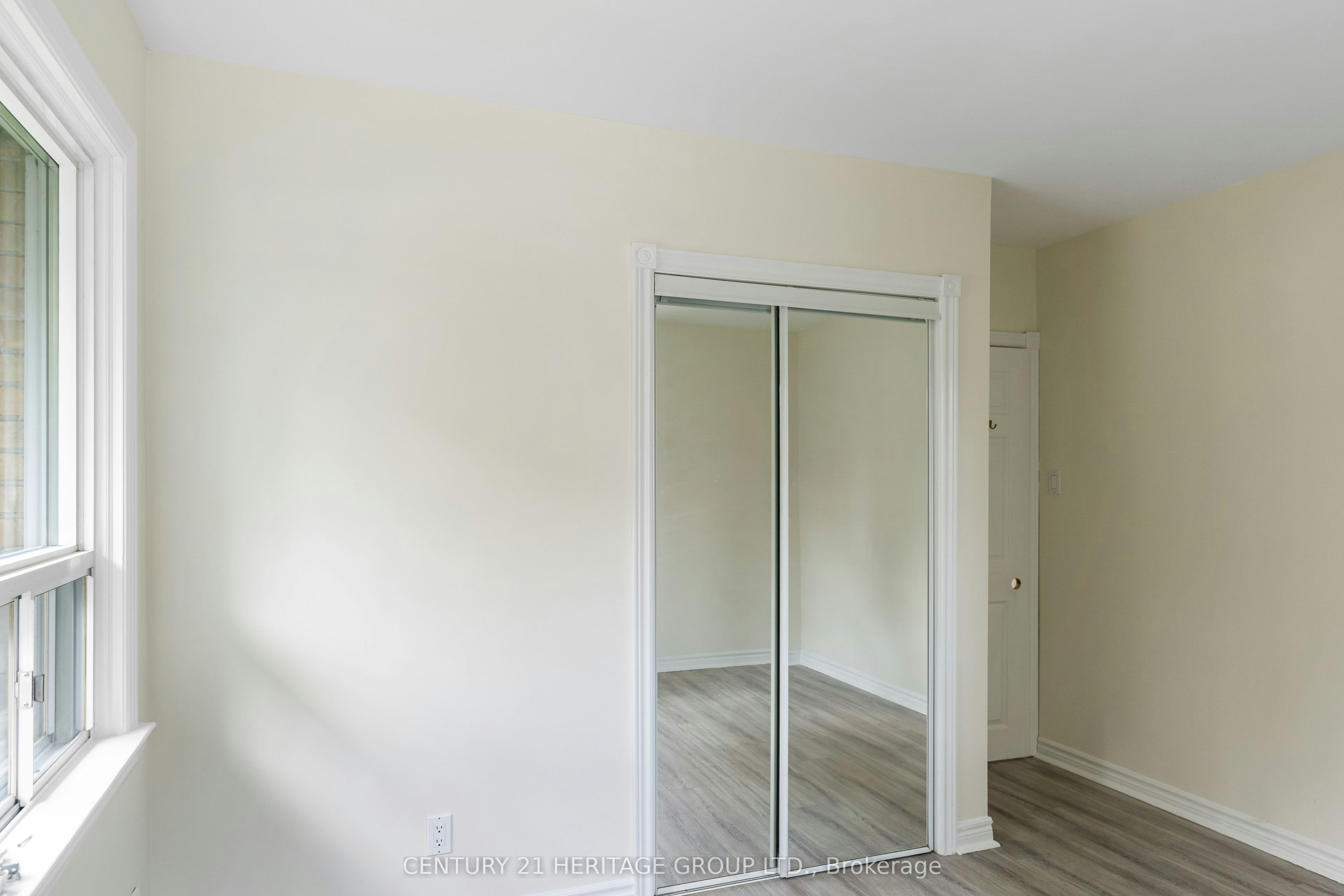 Main-95 Lucas Street, Richmond Hill, ON, L4C 4P4 - 16