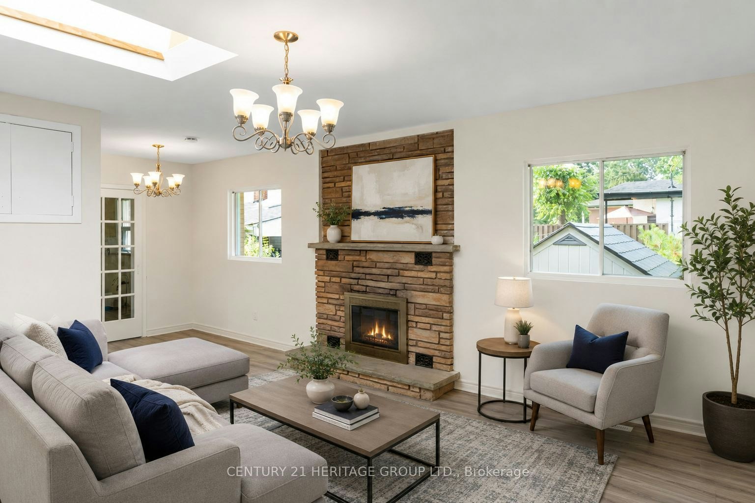 Main-95 Lucas Street, Richmond Hill, ON, L4C 4P4 - 3