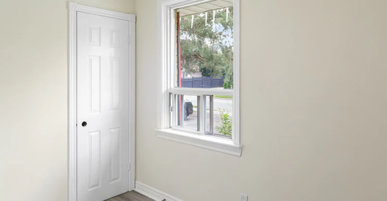 Main-95 Lucas Street, Richmond Hill, ON, L4C 4P4 - 25