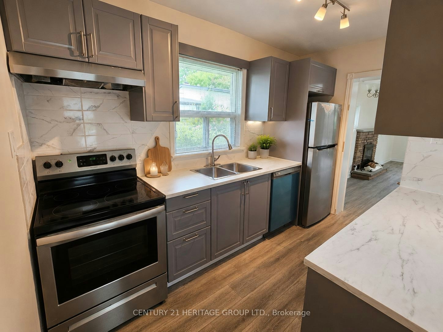 Main-95 Lucas Street, Richmond Hill, ON, L4C 4P4 - 38