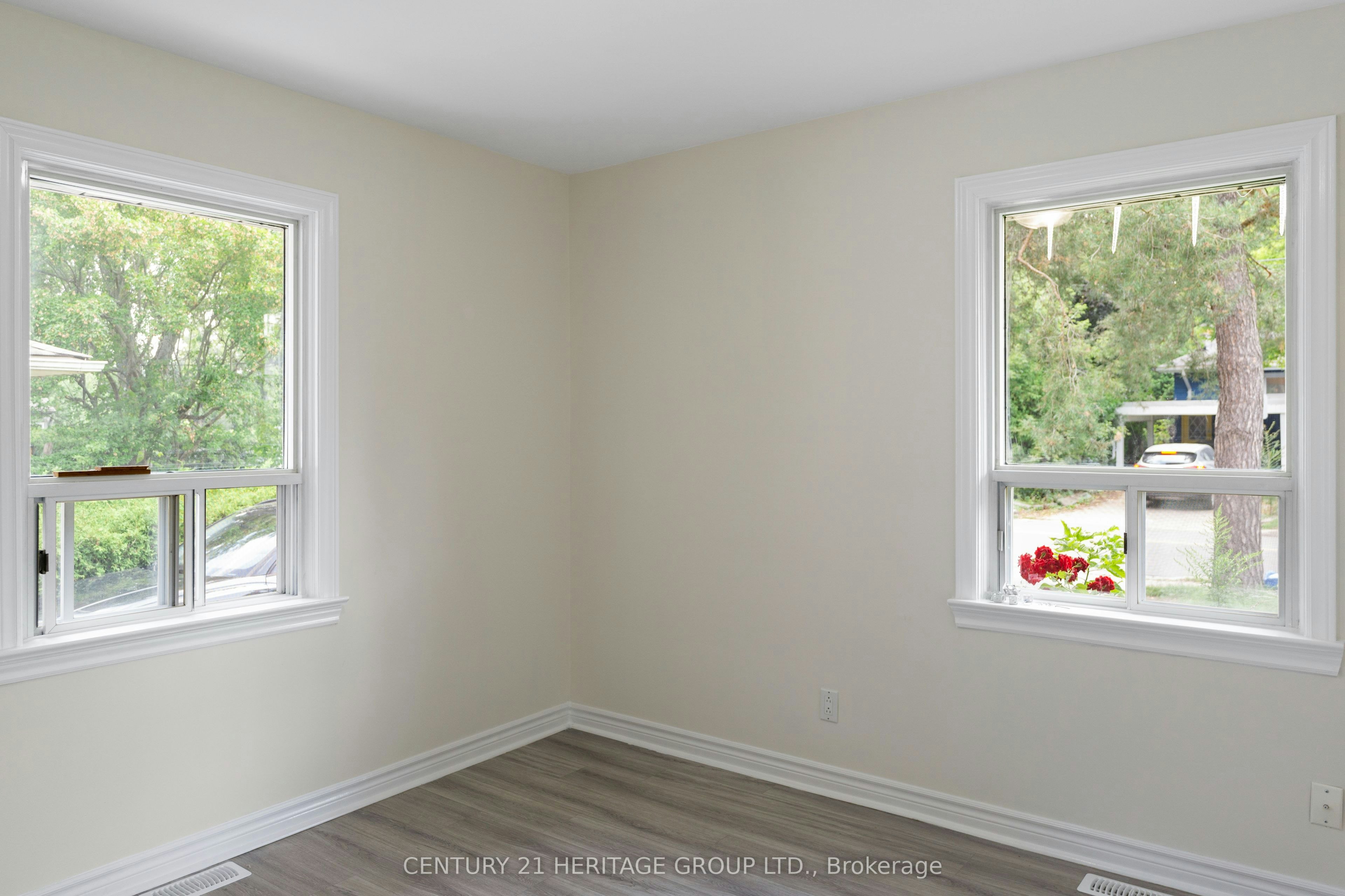Main-95 Lucas Street, Richmond Hill, ON, L4C 4P4 - 18