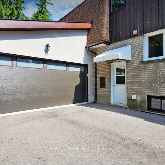 36 Aurora Heights Drive, Aurora, ON, L4G 2W7 - 13