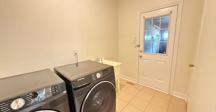 17 Coral Cove Court, Markham, ON, L6E 1L1 - 16