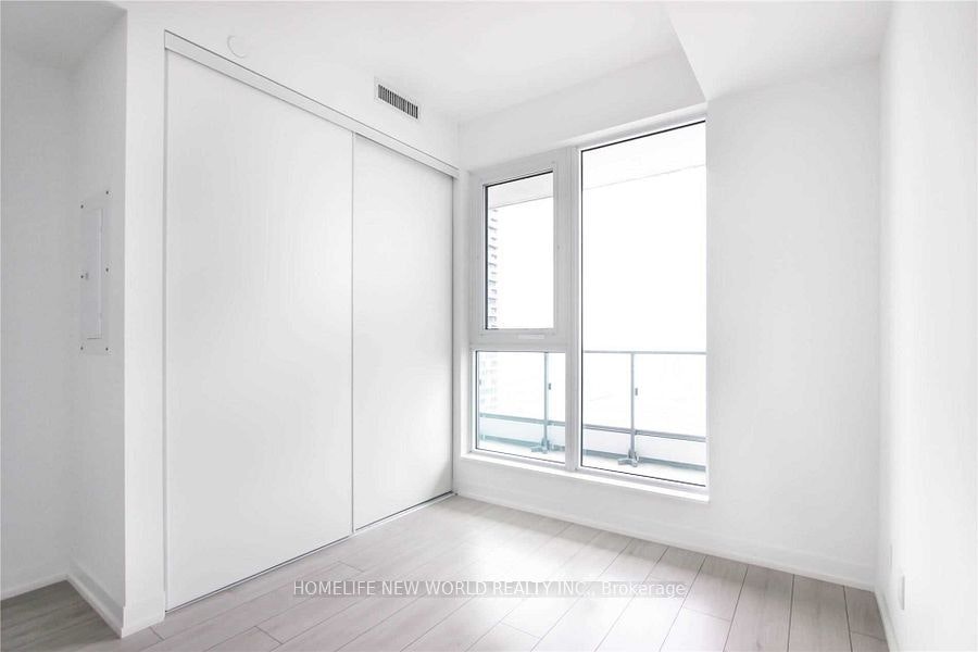 4811-950 Portage Pkwy N/A, Vaughan, ON, L4K 0J7 - 8