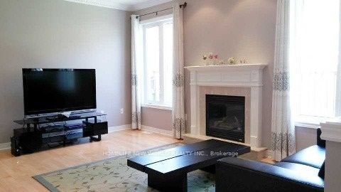 16 Brocton Avenue, Richmond Hill, ON, L4E 4T2 - 2