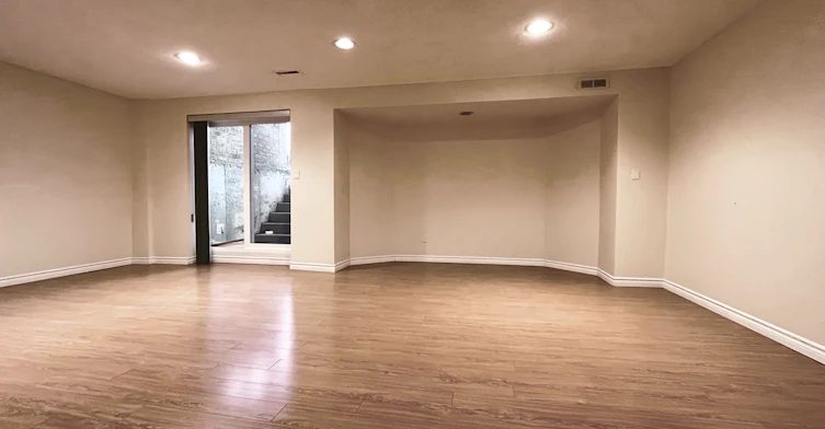 20 Piccadilly Road, Richmond Hill, ON, L4B 1S5 - 22