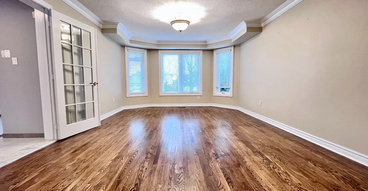 20 Piccadilly Road, Richmond Hill, ON, L4B 1S5 - 6