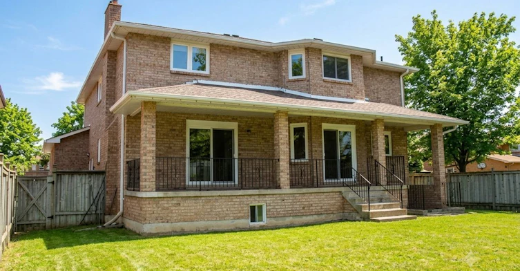 20 Piccadilly Road, Richmond Hill, ON, L4B 1S5 - 23