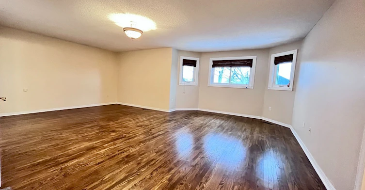 20 Piccadilly Road, Richmond Hill, ON, L4B 1S5 - 16