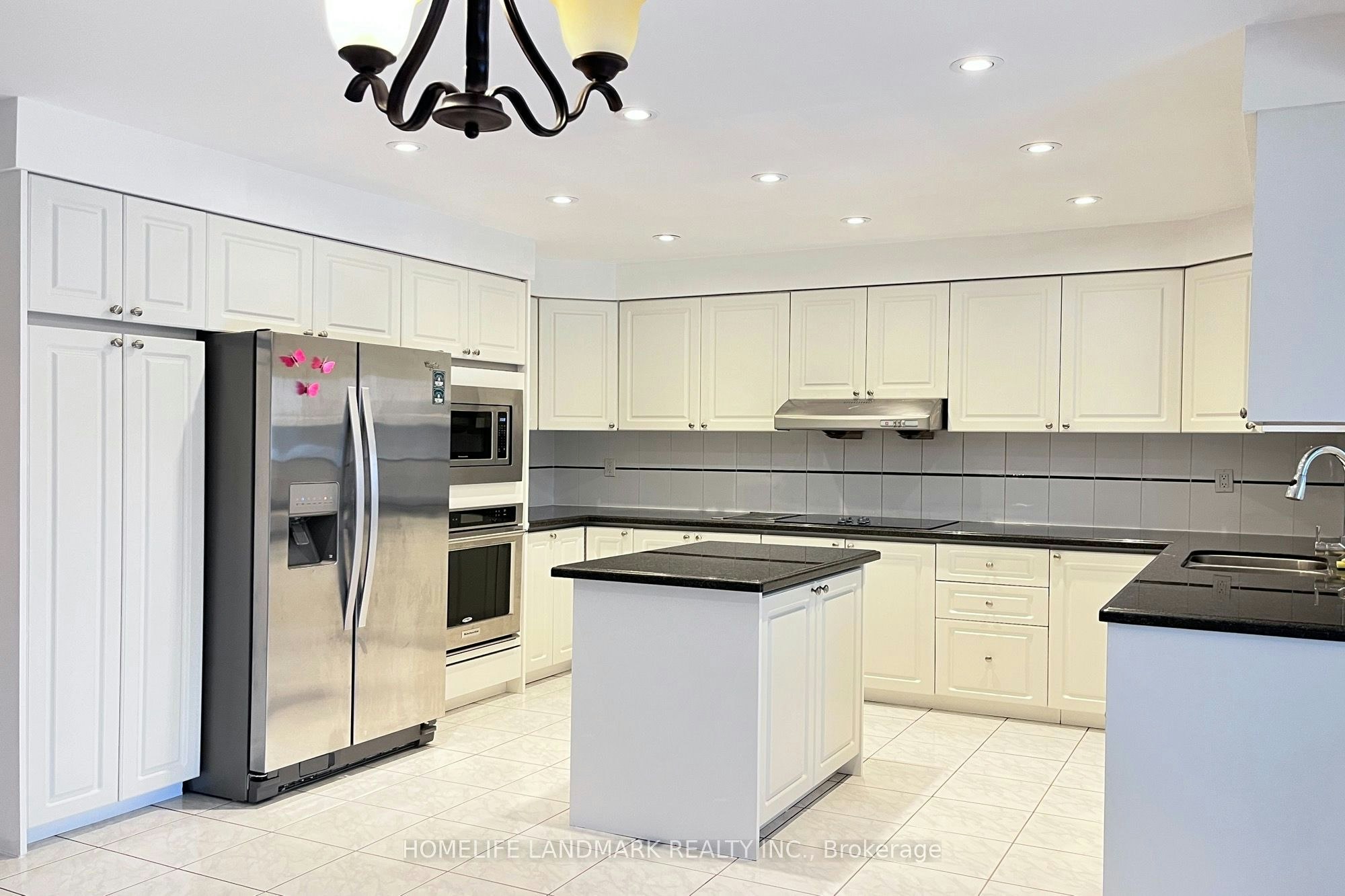 20 Piccadilly Road, Richmond Hill, ON, L4B 1S5 - 10