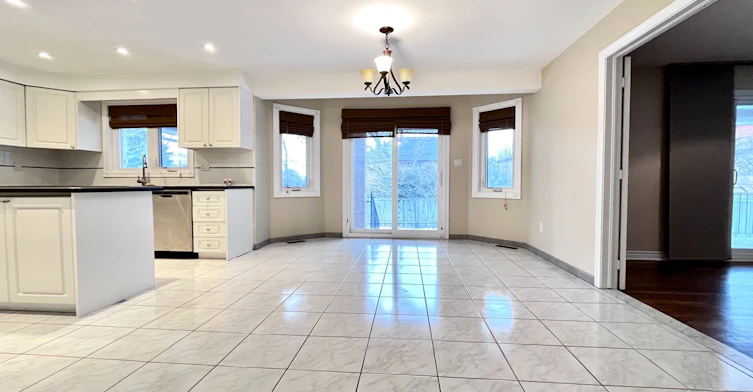 20 Piccadilly Road, Richmond Hill, ON, L4B 1S5 - 8