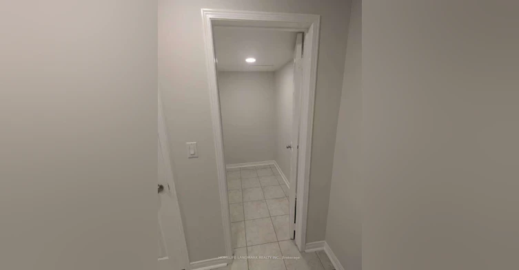 Bsmt-228 Bantry Avenue, Richmond Hill, ON, L4B 4T6 - 9