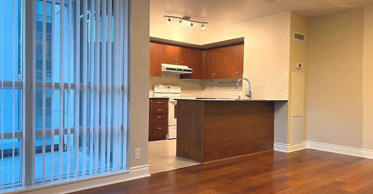 508-75 South Town Centre Boulevard, Markham, ON, L6G 0B3 - 7