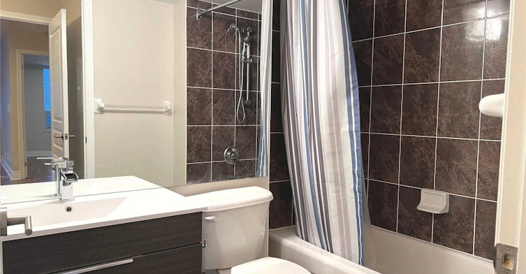 508-75 South Town Centre Boulevard, Markham, ON, L6G 0B3 - 15