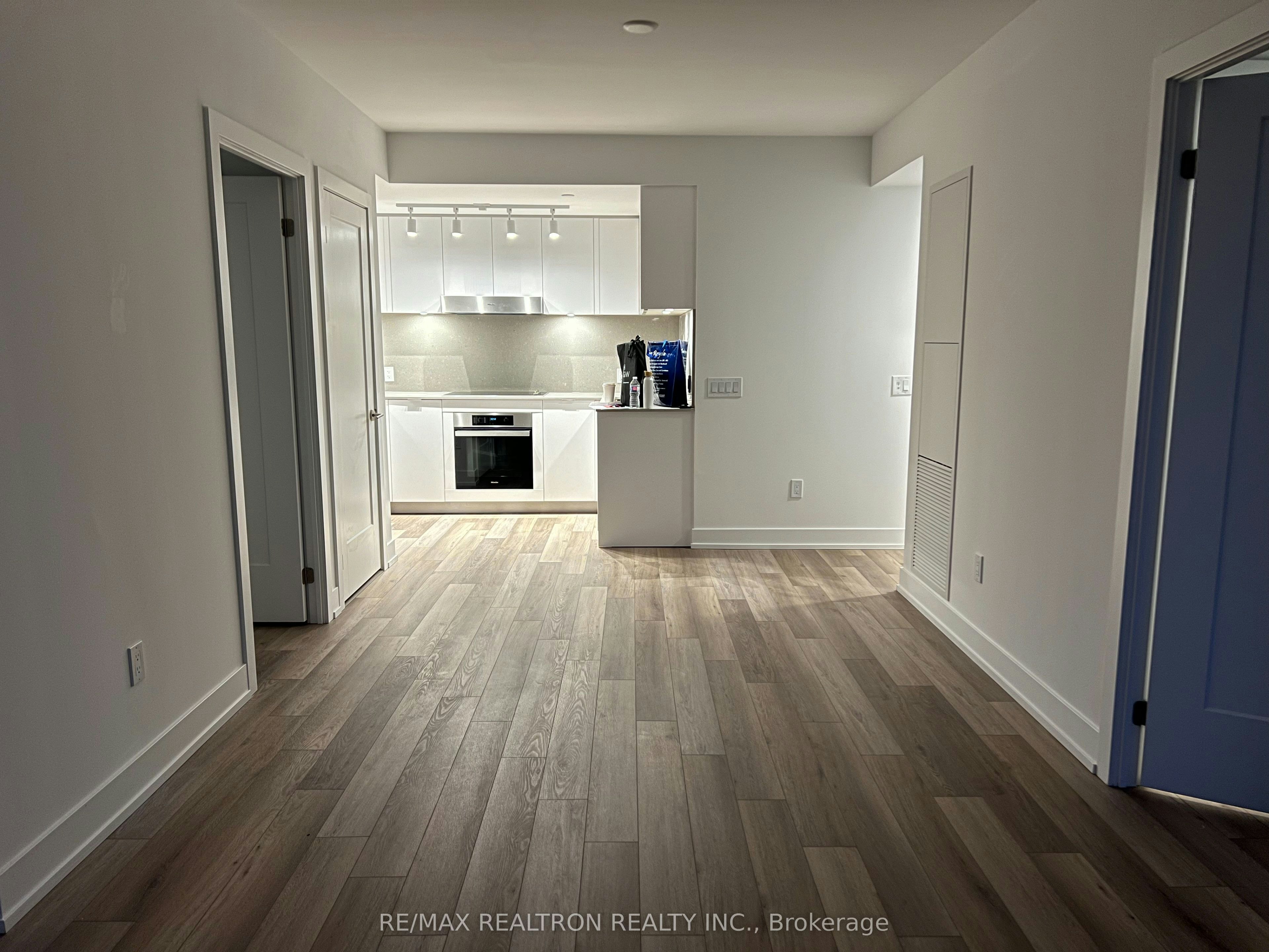 1608N-9 Clegg Road, Markham, ON, L6G 0B2 - 2